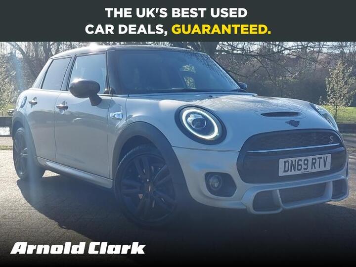 MINI Hatch 2.0 Cooper S Sport Steptronic Euro 6 (s/s) 5dr