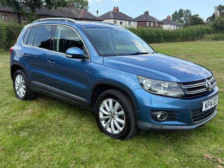 Volkswagen Tiguan 2.0 TDI BlueMotion Tech Match DSG 4WD Euro 5 (s/s) 5dr