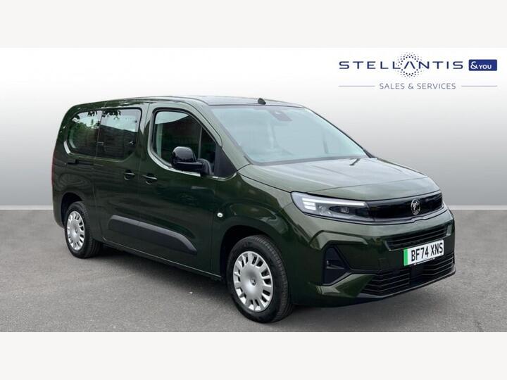 Vauxhall Combo Life Electric 52kWh Design XL MPV Auto 5dr (7.4kW Charger)