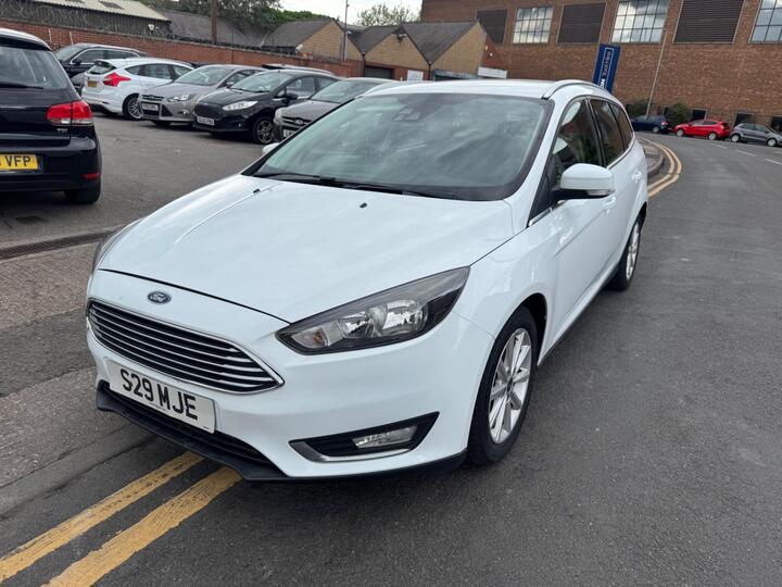 Ford Focus 1.6 Titanium Powershift Euro 6 5dr