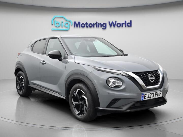Nissan Juke 1.0 DIG-T N-Connecta DCT Auto Euro 6 (s/s) 5dr