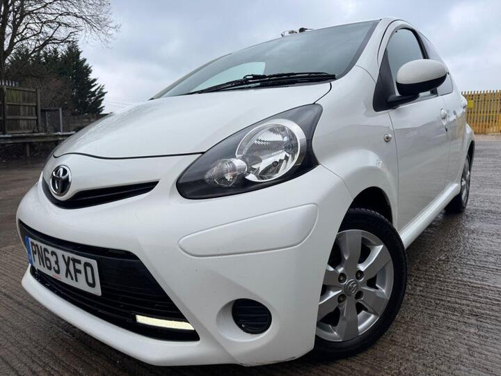 Toyota AYGO 1.0 VVT-i Euro 5 5dr