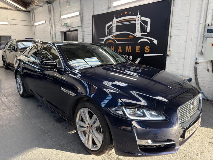 Jaguar XJ 3.0d V6 Premium Luxury Auto Euro 6 (s/s) 4dr