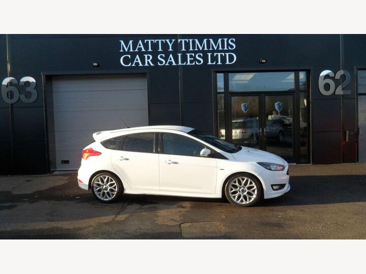Ford FOCUS 1.0T EcoBoost ST-Line Euro 6 (s/s) 5dr