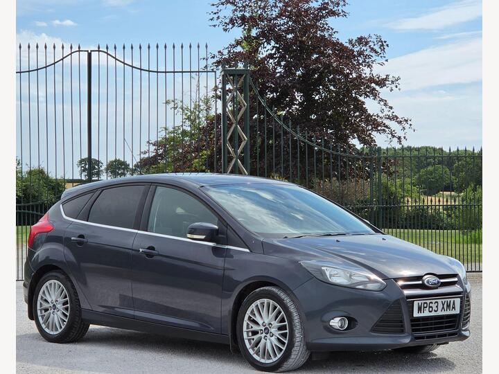 Ford Focus 1.0T EcoBoost Zetec Euro 5 (s/s) 5dr