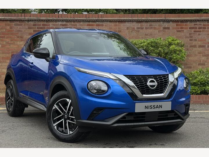 Nissan Juke 1.0 DIG-T N-Connecta Euro 6 (s/s) 5dr