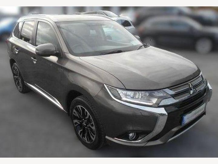 Mitsubishi Outlander 2.0 MIVEC Exceed CVT 4WD Euro 6 (s/s) 5dr