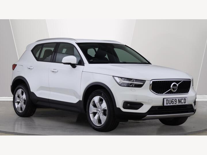 Volvo XC40 2.0 T4 Momentum Pro Auto AWD Euro 6 (s/s) 5dr