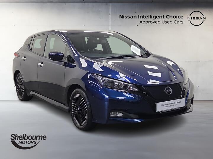 Nissan Leaf 110kW N-Connecta 39kWh 5dr Auto Hatchback 39kWh N-Connecta Auto 5dr Nissan Leaf 110kW N-Connecta 39kWh 5dr Auto Hatchback 39kWh N-Connecta Auto 5dr