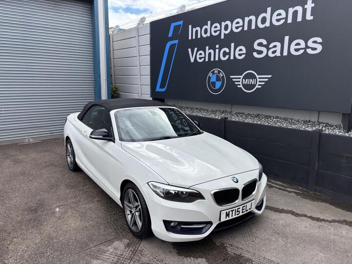 BMW 2 Series 2.0 220i Sport Euro 6 (s/s) 2dr