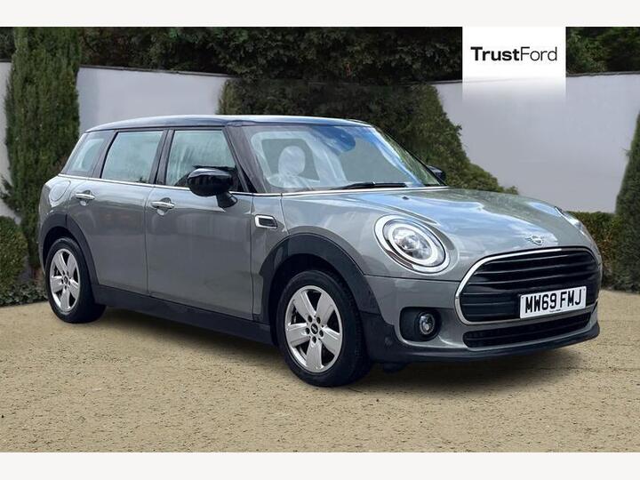 MINI CLUBMAN 1.5 Cooper Classic Euro 6 (s/s) 6dr MINI CLUBMAN 1.5 Cooper Classic Euro 6 (s/s) 6dr