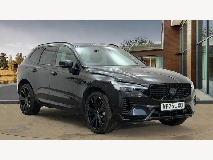 Volvo XC60 2.0h T8 18.8kWh Ultra Black Edition Auto AWD Euro 6 (s/s) 5dr