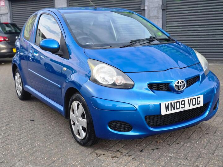 Toyota AYGO 1.0 VVT-i Blue Euro 4 3dr