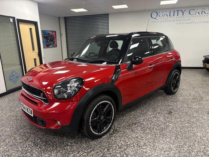 MINI COUNTRYMAN 1.6 Cooper S Auto Euro 5 5dr MINI COUNTRYMAN 1.6 Cooper S Auto Euro 5 5dr