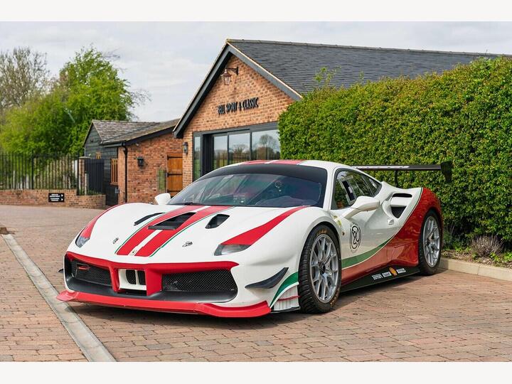 Ferrari 488 Challenge 2dr