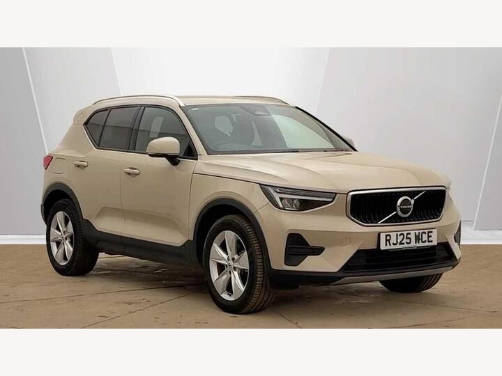 Volvo XC40 2.0 B3 MHEV Core DCT Auto Euro 6 (s/s) 5dr