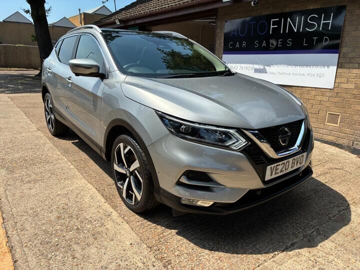 Nissan QASHQAI 1.5 DCi Tekna Euro 6 (s/s) 5dr