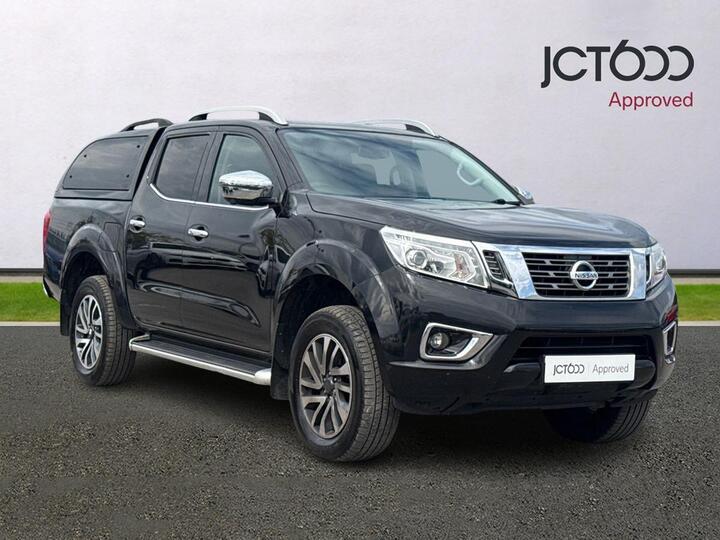 Nissan 1 Series 2.3 DCi Tekna Auto 4WD Euro 6 4dr