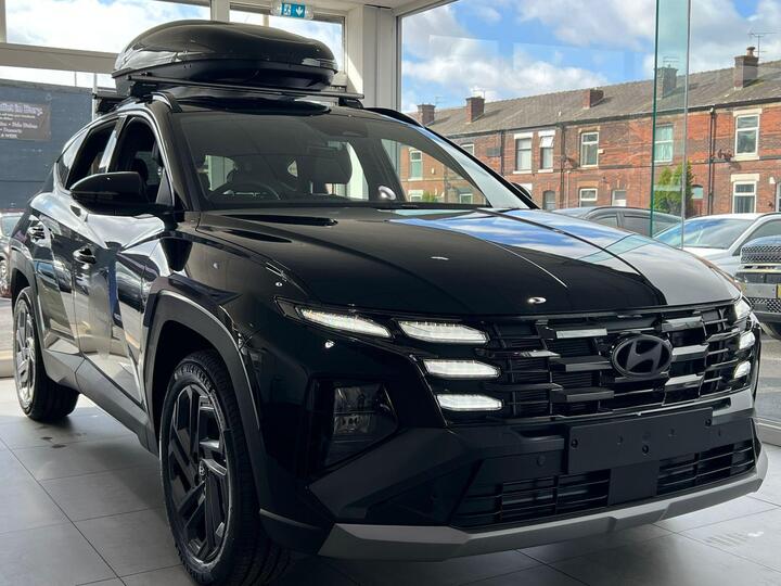 Hyundai TUCSON 1.6T Hybrid Black Line Auto Euro 6 (s/s) 5dr