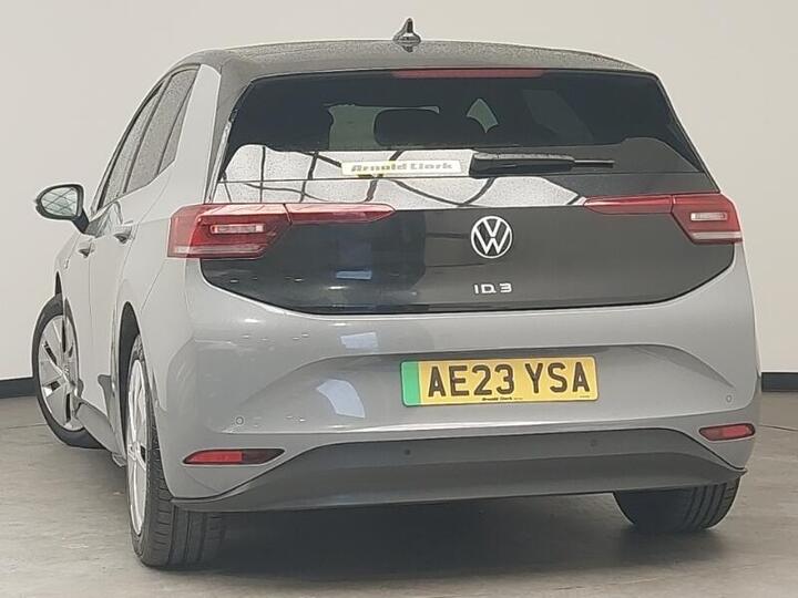Volkswagen ID.3 Pro Performance 58kWh Family Auto 5dr