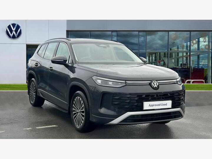 Volkswagen Tayron 1.5 ETSI MHEV Life DSG Euro 6 (s/s) 5dr