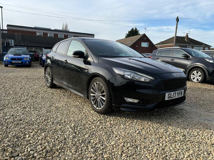 Ford Focus 1.5 TDCi ST-Line Euro 6 (s/s) 5dr