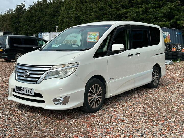 Nissan Serena 2.0 Highway Star S-Hybrid CVT 5dr