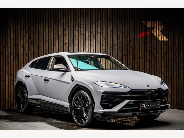 Lamborghini Urus 4.0 V8 BiTurbo 25.9kWh SE Auto 4WD Euro 6 5dr Lamborghini Urus 4.0 V8 BiTurbo 25.9kWh SE Auto 4WD Euro 6 5dr