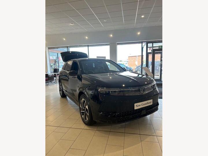 Vauxhall Grandland Electric 73kWh GS Auto 5dr