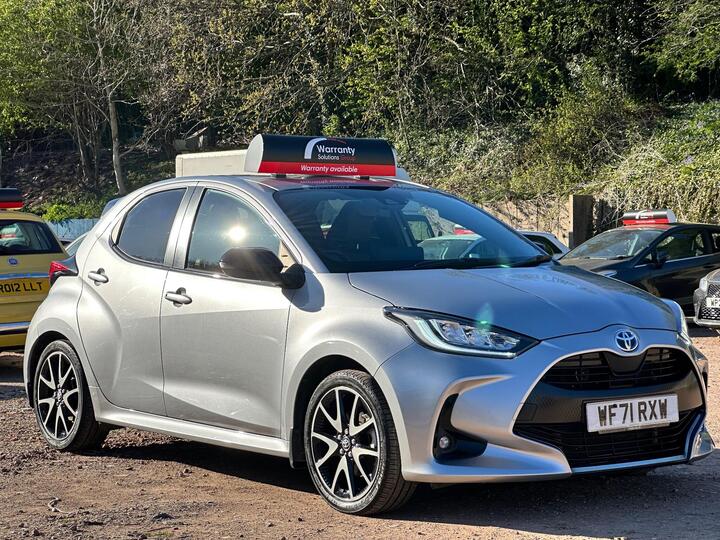 Toyota Yaris 1.5 VVT-h Dynamic E-CVT Euro 6 (s/s) 5dr