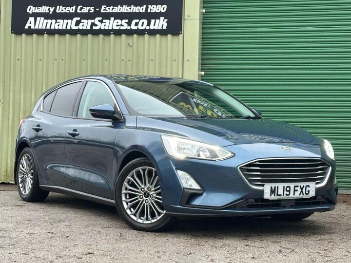 Ford FOCUS 1.0T EcoBoost Titanium X Euro 6 (s/s) 5dr