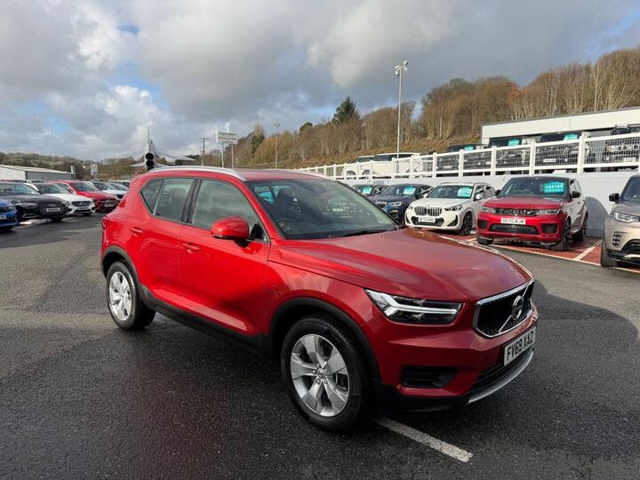 Volvo XC40 2.0 T4 Momentum Auto Euro 6 (s/s) 5dr