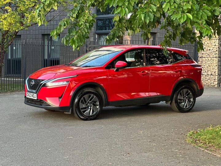 Nissan Qashqai 1.3 DIG-T MHEV Acenta Premium Euro 6 (s/s) 5dr