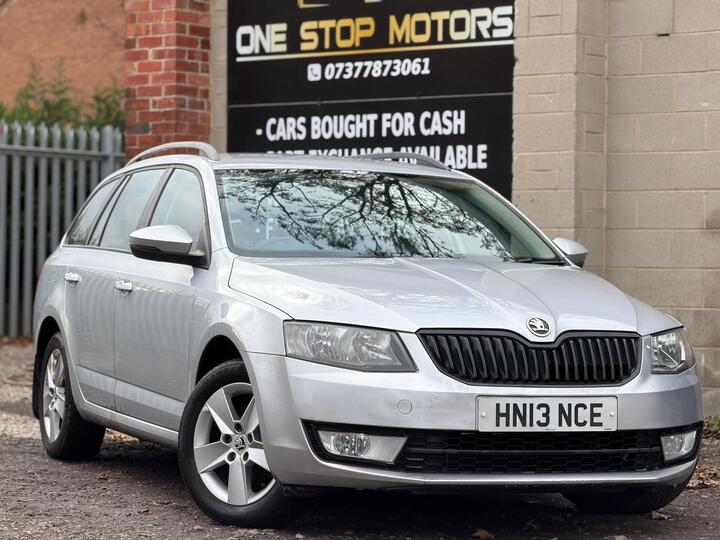 Skoda Octavia 2.0 TDI SE Euro 5 (s/s) 5dr Skoda Octavia 2.0 TDI SE Euro 5 (s/s) 5dr