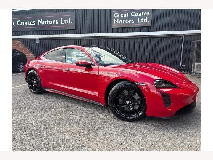 Porsche Taycan Performance 79.2kWh Auto RWD 4dr (11kW Charger)