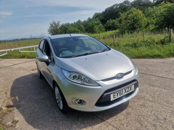 Ford FIESTA 1.4 TDCi DPF Titanium 5dr