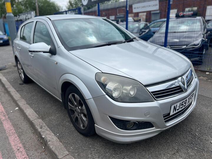 Vauxhall Astra 1.4i 16v Active 5dr