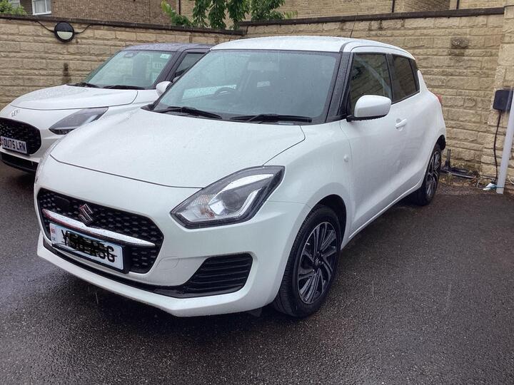 Suzuki Swift 1.2 Dualjet MHEV SZ-L Euro 6 (s/s) 5dr Suzuki Swift 1.2 Dualjet MHEV SZ-L Euro 6 (s/s) 5dr
