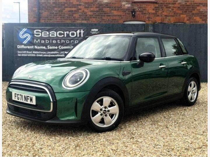 MINI Hatch 1.5 Cooper Classic Steptronic Euro 6 (s/s) 5dr