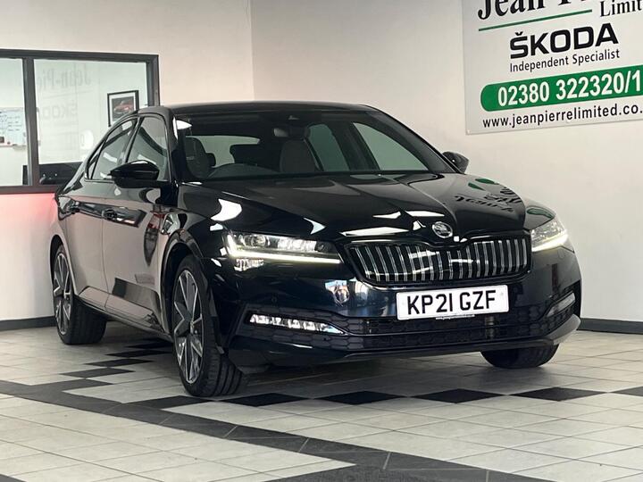 Skoda Superb 1.4 TSI IV 13kWh SportLine Plus DSG Euro 6 (s/s) 5dr Skoda Superb 1.4 TSI IV 13kWh SportLine Plus DSG Euro 6 (s/s) 5dr