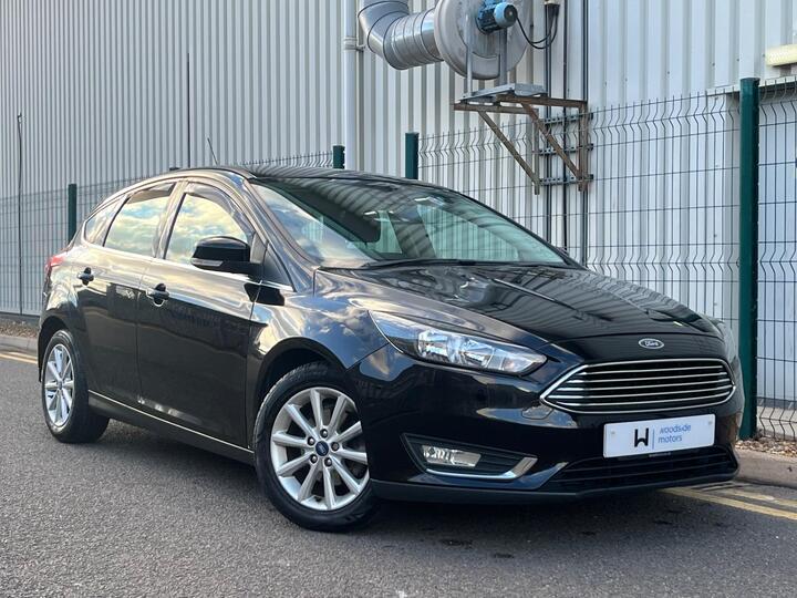 Ford Focus 1.0T EcoBoost Titanium Euro 6 (s/s) 5dr