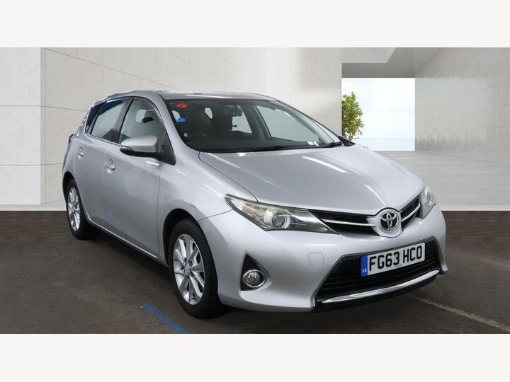 Toyota AURIS 1.6 V-Matic Icon Euro 5 5dr Toyota AURIS 1.6 V-Matic Icon Euro 5 5dr