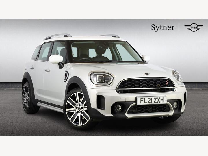 MINI Countryman 2.0 Cooper S Exclusive Steptronic Euro 6 (s/s) 5dr MINI Countryman 2.0 Cooper S Exclusive Steptronic Euro 6 (s/s) 5dr
