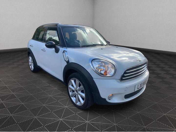 MINI Countryman 1.6 Cooper Euro 5 (s/s) 5dr