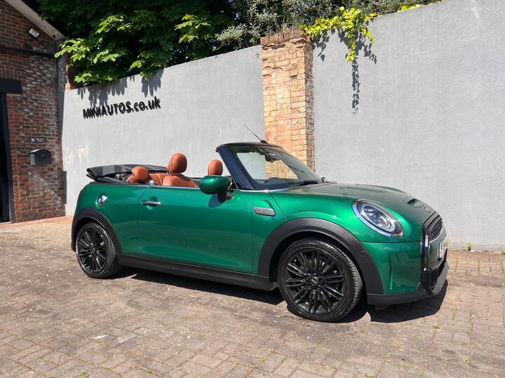 MINI Convertible 2.0 Cooper S Exclusive Steptronic Euro 6 (s/s) 2dr