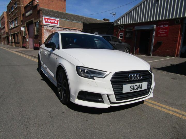 Audi A3 1.5 TFSI CoD Black Edition S Tronic Euro 6 (s/s) 4dr
