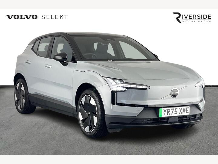 Volvo EX30 Twin Performance 69kWh Plus Auto AWD 5dr