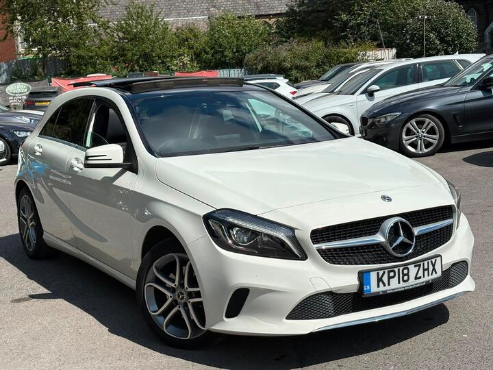 Mercedes-Benz A Class 2.1 A200d Sport Edition Plus 7G-DCT Euro 6 (s/s) 5dr