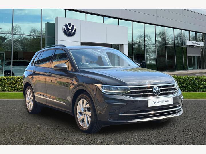 Volkswagen Tiguan 1.5 TSI Life Euro 6 (s/s) 5dr