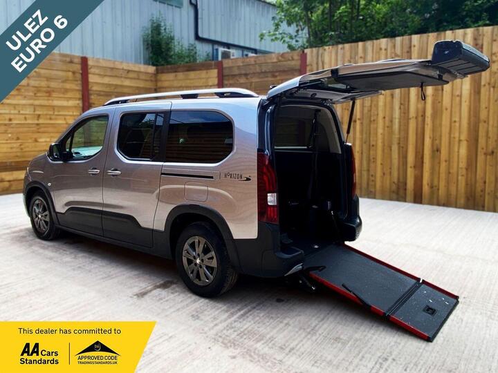 Peugeot RIFTER 5 Seat Auto Wheelchair Accessible Disabled Access Vehicle WAV Peugeot RIFTER 5 Seat Auto Wheelchair Accessible Disabled Access Vehicle WAV